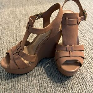 Gianni Bini wedges